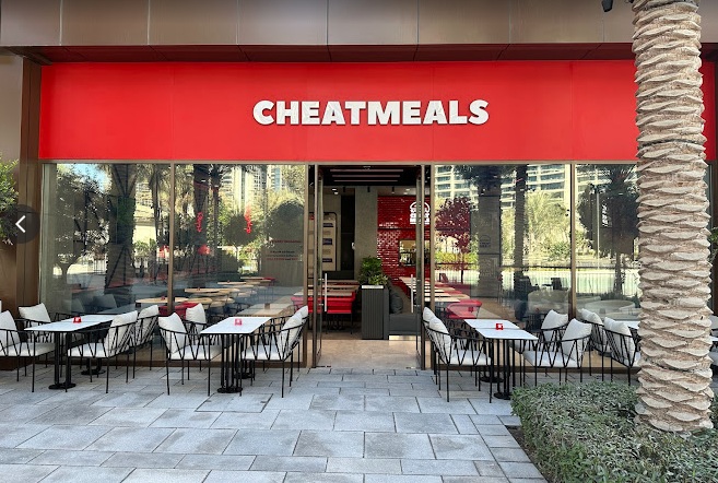 Cheatmeals,Dubai Creek Beach